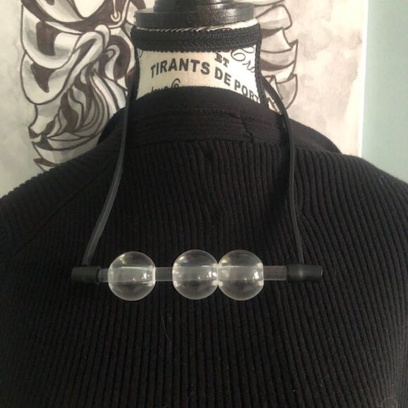 UNIQUE NECKLACE - Picture 1 of 1